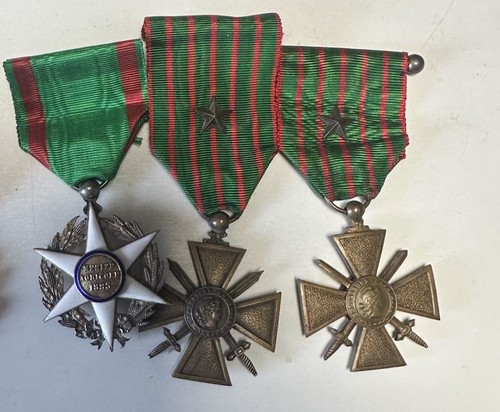 Médailles militaires 2 - 3,