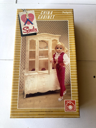 Pedigre sindy cabinet vintage - sindy,