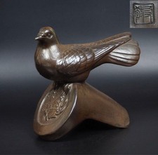 Figurine pigeon Kimura
