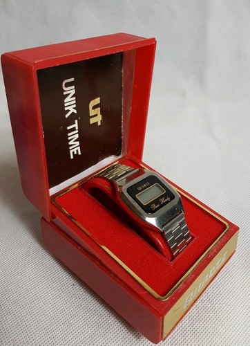 Montre numérique vintage