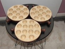 3 poelons  pour escargots  Emile Henry , 12 trous .