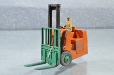 BK453 Dinky Toys GB #14c/401 Coventry Climax Fork Lift Truck D/-