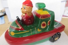 Ancienne tirelire en faience