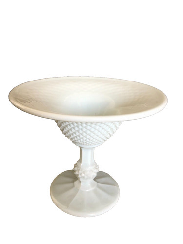 Petite coupe sur pied - petite,