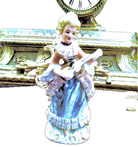 Figurine biscuit dame la - figurine, a