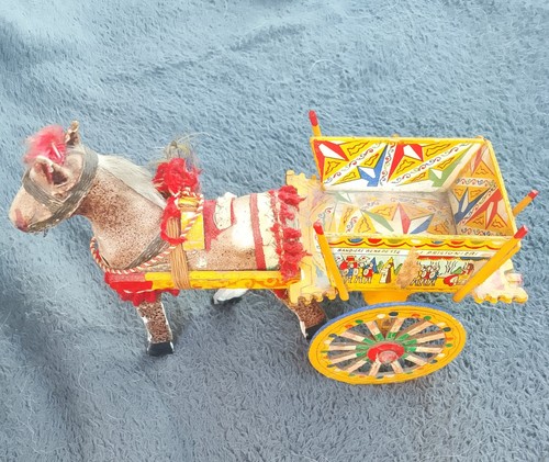 Ancienne charrette cheval