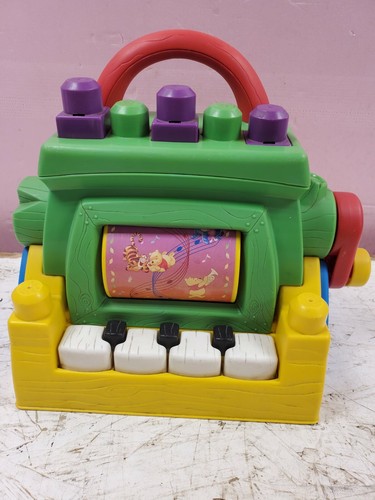 Winnie the pooh piano - piano, musical