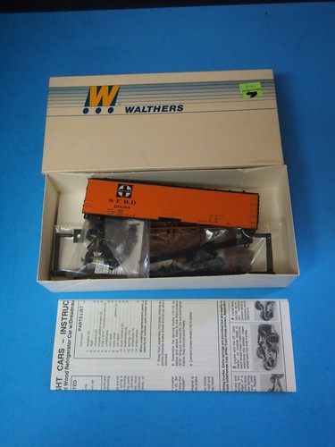 Walthers atsf ds wood - walthers, 40'