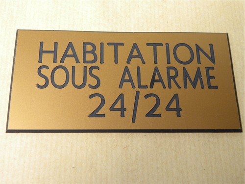 Plaque gravée habitation sous - gravée,