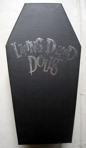 Living dead dolls série - dead,