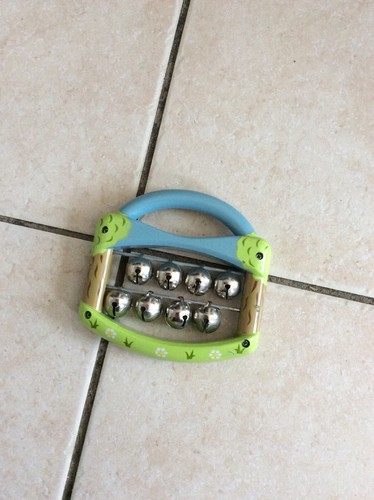 Jeu hochet grelot musique - jeu,
