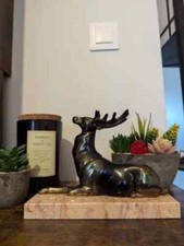 SCULPTURE CERF REGULE PATINE