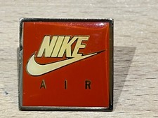 a  PINS PIN DIVERS MODE VETEMENT  NIKE AIR VINTAGE
