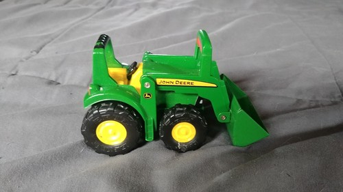 Ertl john deere - front, end