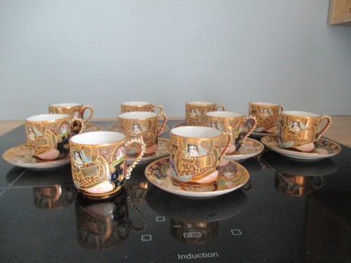Tasses sous - tasses, 9