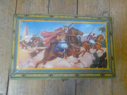 Rare ancienne boite coffre - rare,