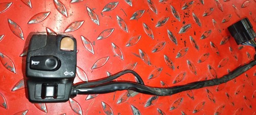 Commodo gauche brutal - 910, r