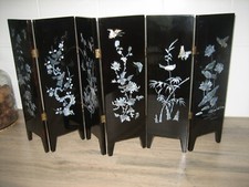 Ancien Paravent en bois laqué