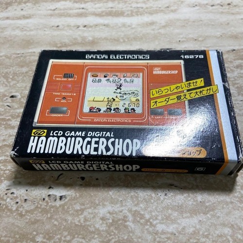 Bandai lcd game digital - game,