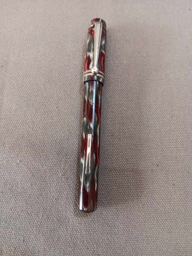 Ancien stylo plume - pompe, en