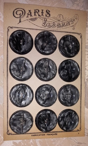Grands boutons vintage en - 12,