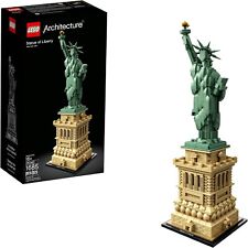 LEGO Architecture Statue De La
