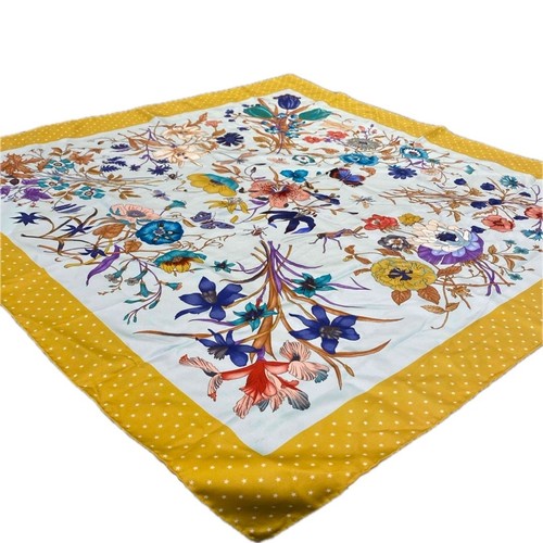Gucci écharpe soie floral - gucci,