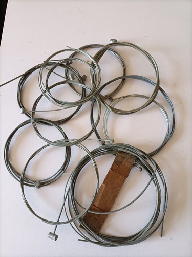 Lot cables mobylette - cables,