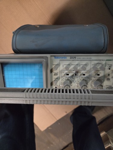 Tektronix 2225 mhz - tektronix,