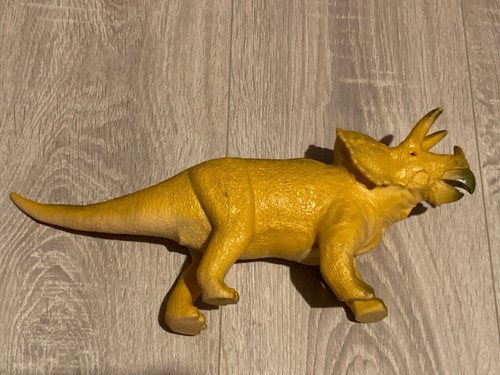 Dinosaure souple cm - souple, 30