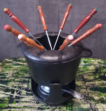 SERVICE à FONDUE en FONTE