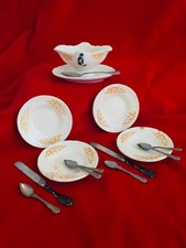 1 Partie de dinette ancienne