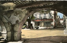 Carte VALBONNE Un coin pittoresque Enseigne Café des Arcades