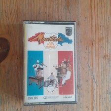 MOUSTACHE   RARE CASSETTE AUDIO VALEUR+  EDITH PIAF. CLAUDE FRANCOIS