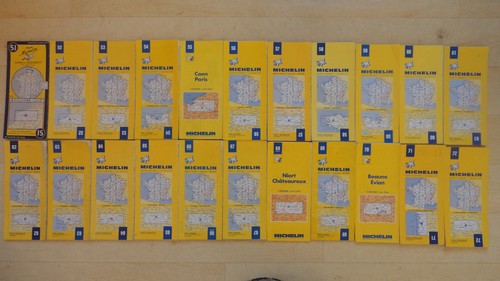Lot cartes routieres - de,