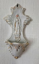 ANCIEN BENITIER EN PORCELAINE
