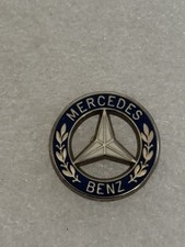 Pin voiture mercedes benz - pin's,
