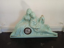 ANCIENNE HORLOGE SCULPTURE EN