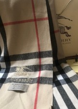 écharpe burberry