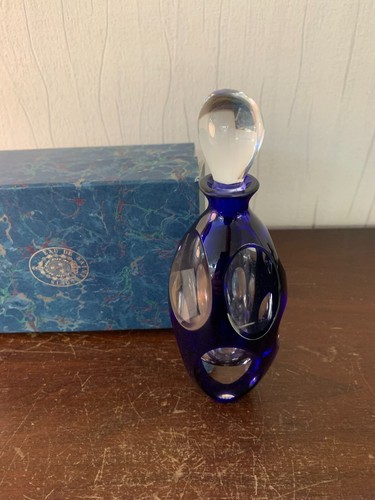 Flacon parfum bleu - parfum, foncé