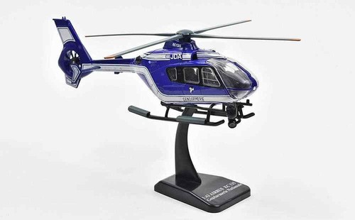 Maquette hélicoptère 135 - maquette, ec-135