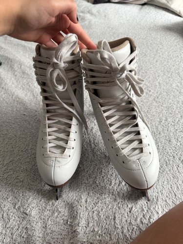 Patin glace blanc - a, jackson