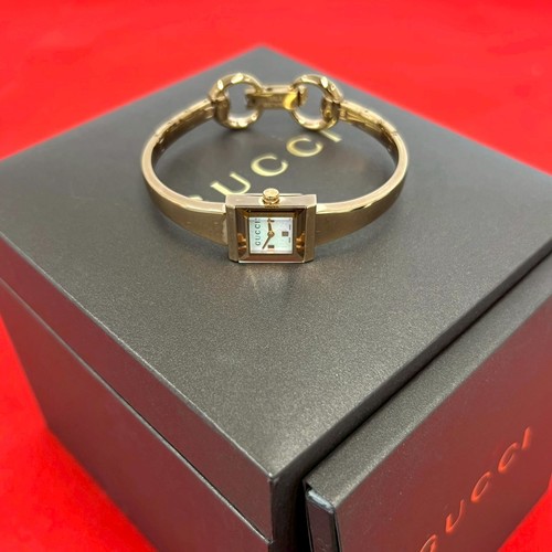 Montres gucci frame - montres,