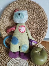 Doudou peluche chat vert beige