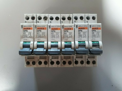 Disjoncteurs merlin gerin dpn - merlin,