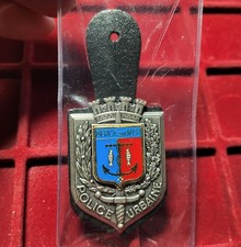 #128-1 ~ Pucelle / Insigne /