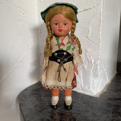 Ancienne petite poupée - ancienne,