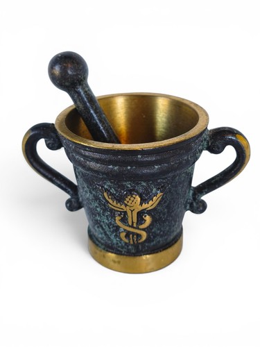 Petit mortier bronze avec - petit,