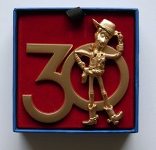 PIN DISNEYLAND PARIS EVENT TOY STORY  30TH :  MINI-JUMBO GOLDEN WOODY LE 450