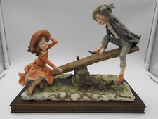 FIGURINE EN BISCUIT EN